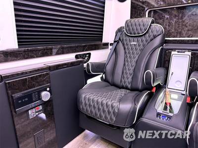 2023 Mercedes-Benz Sprinter 3500XD Cargo Van DRW High Roof 170.0" WB - zdjęcie 17 z 48 - miniatura