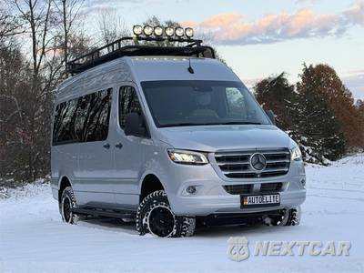 2024 Mercedes-Benz Sprinter 2500 Cargo Van Standard Roof 144.0" WB - zdjęcie 40 z 45 - miniatura