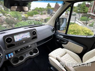 2024 Mercedes-Benz Sprinter 2500 Cargo Van Standard Roof 144.0" WB - zdjęcie 32 z 45 - miniatura