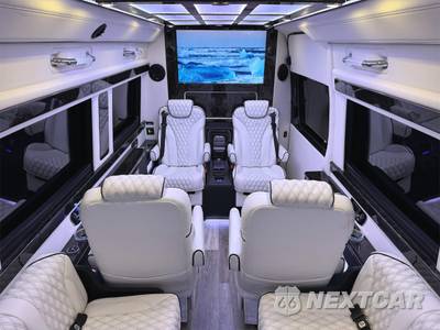 2024 Mercedes-Benz Sprinter 3500XD Cargo Van DRW High Roof 170.0" WB - zdjęcie 35 z 50 - miniatura