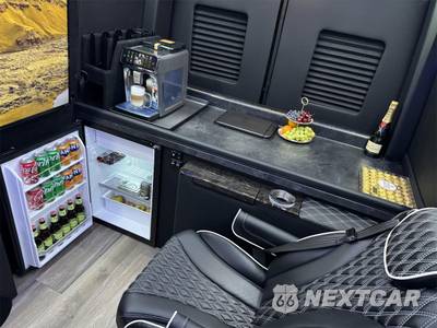 2024 Mercedes-Benz Sprinter 3500XD Cargo Van DRW High Roof 170.0" WB - zdjęcie 15 z 47 - miniatura