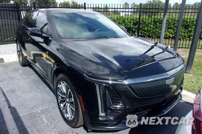 2024 Cadillac LYRIQ Sport 2 w/1SJ - zdjęcie 2 z 21 - miniatura
