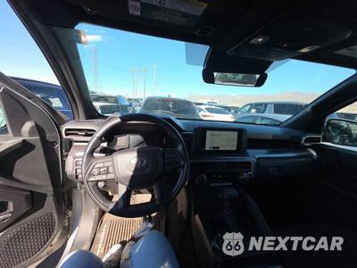 2025 Toyota Tacoma SR5 Crew Cab Medium Bed - zdjęcie 11 z 33 - miniatura