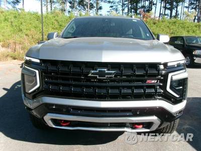 2026 Chevrolet Suburban Z71 2Z7 - zdjęcie 9 z 26 - miniatura