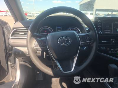 2024 Toyota Camry Hybrid LE - zdjęcie 10 z 25 - miniatura