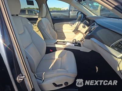 2024 Volvo XC90 B5 Core Bright Theme 7-Passenger - zdjęcie 8 z 32 - miniatura