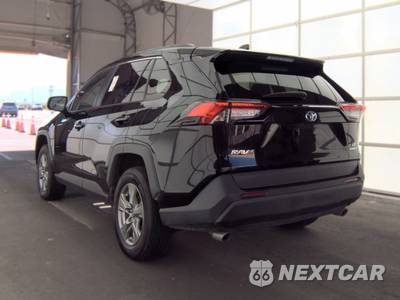 2024 Toyota RAV4 Hybrid LE - zdjęcie 6 z 27 - miniatura