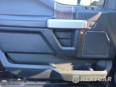 2018 Ford Super Duty F-250 Lariat Crew Cab Medium Bed - zdjęcie 9 z 42 - miniatura