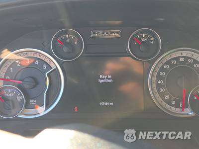 2017 Ram 3500 Laramie Crew Cab Medium Bed - zdjęcie 12 z 36 - miniatura
