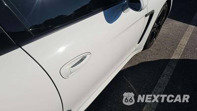 2015 Porsche Panamera 4 - zdjęcie 20 z 34 - miniatura