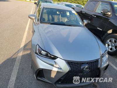 2018 Lexus IS 300 - zdjęcie 2 z 31 - miniatura