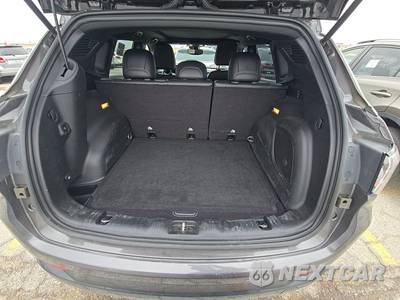 2023 Jeep Compass Limited - zdjęcie 16 z 28 - miniatura