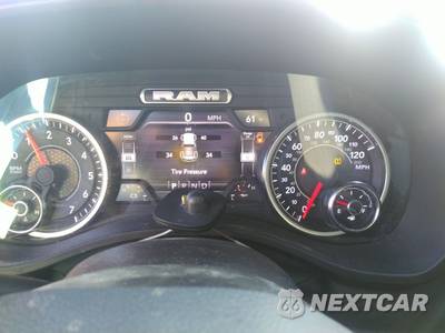 2023 Ram 1500 Big Horn Crew Cab Short Bed - zdjęcie 18 z 26 - miniatura