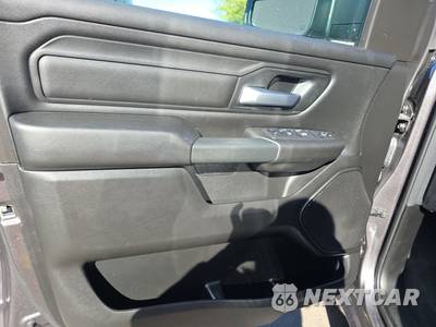 2024 Ram 1500 Tradesman Extended Cab Medium Bed - zdjęcie 9 z 25 - miniatura