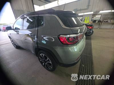 2022 Jeep Compass Limited - zdjęcie 6 z 26 - miniatura