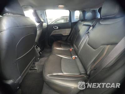 2022 Jeep Compass Limited - zdjęcie 13 z 21 - miniatura