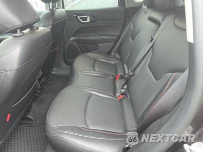 2022 Jeep Compass Trailhawk - zdjęcie 13 z 23 - miniatura