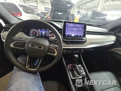 2023 Jeep Compass Limited - zdjęcie 11 z 23 - miniatura