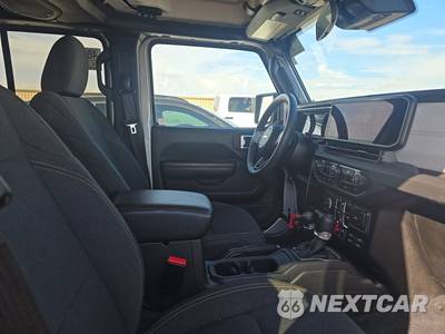 2024 Jeep Wrangler 4 Door Willys - zdjęcie 8 z 22 - miniatura