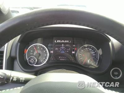 2024 Ram 1500 Big Horn Crew Cab Short Bed - zdjęcie 18 z 25 - miniatura
