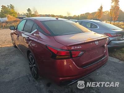 2019 Nissan Altima SR - zdjęcie 6 z 21 - miniatura