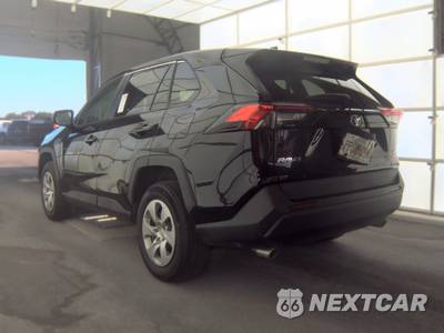2022 Toyota RAV4 LE - zdjęcie 6 z 19 - miniatura