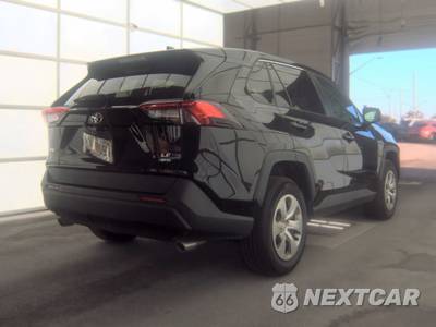 2022 Toyota RAV4 LE - zdjęcie 4 z 19 - miniatura