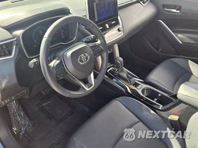 2024 Toyota Corolla Cross XLE - zdjęcie 12 z 28 - miniatura
