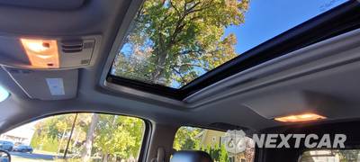 2011 Chevrolet Avalanche LTZ Crew Cab Short Bed 1LZ - zdjęcie 9 z 16 - miniatura