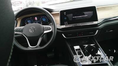 2025 Volkswagen Atlas 2.0T SE w/Technology - zdjęcie 13 z 26 - miniatura