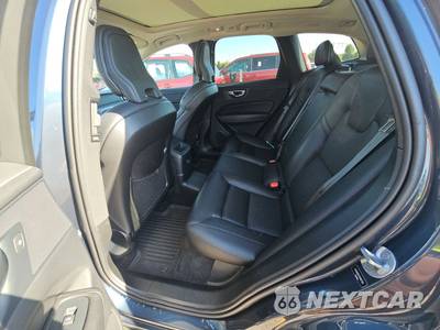 2024 Volvo XC60 Recharge Plug-In Hybrid T8 Core Dark Theme - zdjęcie 13 z 27 - miniatura