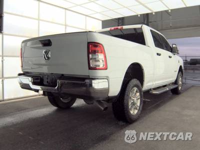 2024 Ram 2500 Big Horn Crew Cab Medium Bed - zdjęcie 4 z 29 - miniatura