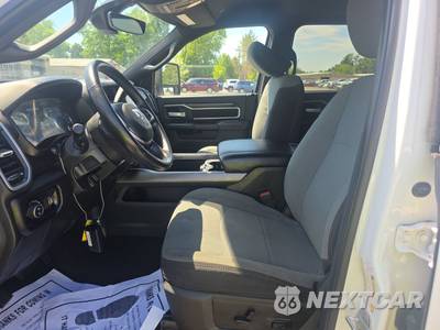 2024 Ram 2500 Big Horn Crew Cab Medium Bed - zdjęcie 7 z 32 - miniatura