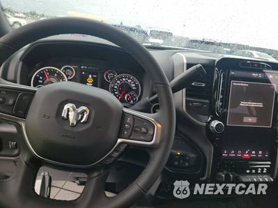 2026 Ram 2500 Big Horn Crew Cab Medium Bed - zdjęcie 11 z 21 - miniatura
