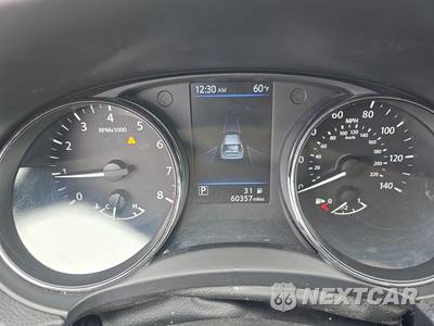 2019 Nissan Rogue SV - zdjęcie 12 z 26 - miniatura
