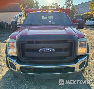 2013 Ford Super Duty F-450 Cab Chassis XL Extended Cab w/Rear Doors DRW - zdjęcie 8 z 22 - miniatura