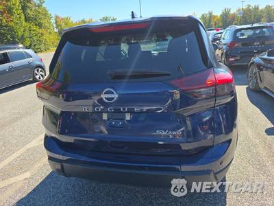 2024 Nissan Rogue SV - zdjęcie 5 z 33 - miniatura