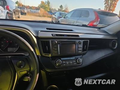 2013 Toyota RAV4 XLE - zdjęcie 14 z 22 - miniatura