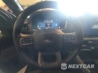 2025 Ford F-150 Lariat Crew Cab Short Bed - zdjęcie 10 z 19 - miniatura