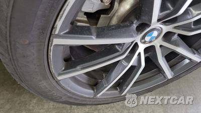2019 BMW 3 Series Sedan 330i - zdjęcie 23 z 36 - miniatura