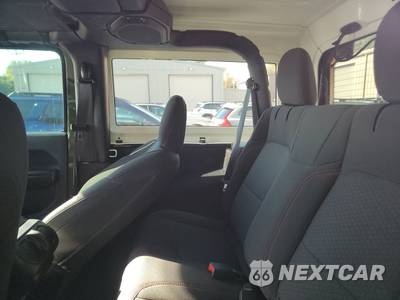 2023 Jeep Wrangler Rubicon - zdjęcie 13 z 52 - miniatura