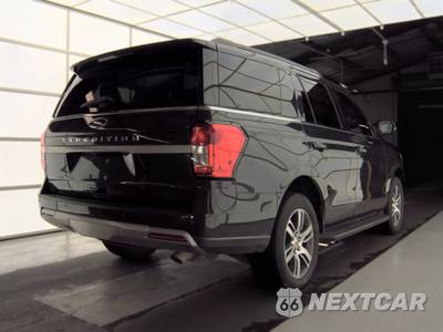 2024 Ford Expedition XLT - zdjęcie 4 z 22 - miniatura