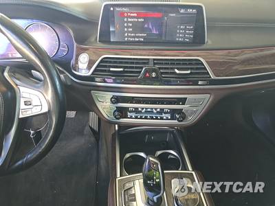 2019 BMW 7 Series Sedan 750i xDrive - zdjęcie 11 z 18 - miniatura