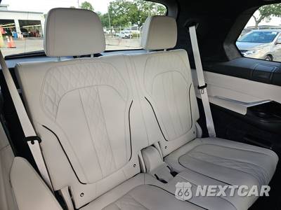 2023 BMW X7 Sports Activity Vehicle xDrive40i M SPORT LINE - zdjęcie 14 z 22 - miniatura