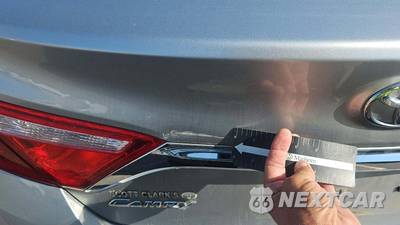 2015 Toyota Camry LE - zdjęcie 52 z 64 - miniatura