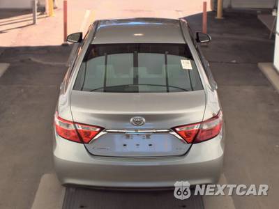 2015 Toyota Camry LE - zdjęcie 5 z 64 - miniatura