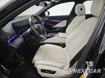 2024 BMW i5 M60 - zdjęcie 7 z 38 - miniatura