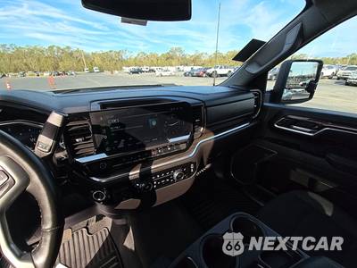 2025 Chevrolet Silverado 3500HD LT Crew Cab Long Bed 1LT DRW - zdjęcie 11 z 19 - miniatura