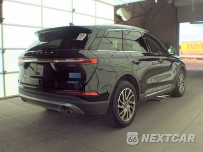 2022 Lincoln Corsair Standard - zdjęcie 4 z 34 - miniatura
