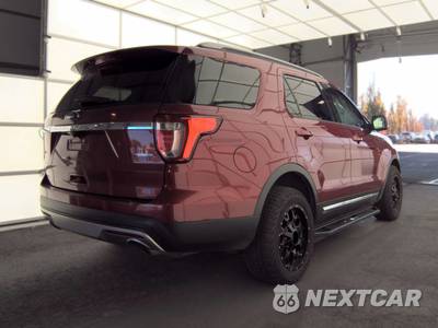 2017 Ford Explorer XLT - zdjęcie 4 z 44 - miniatura